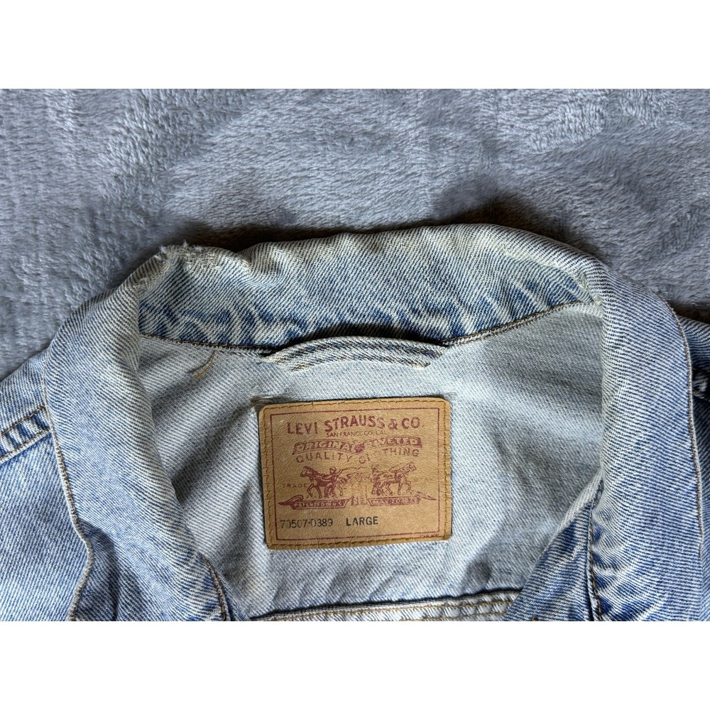 Mens 90s Vintage Levis Light Wash Distress Denim Trucker Jacket Blue Size Large - Picture 7 of 13